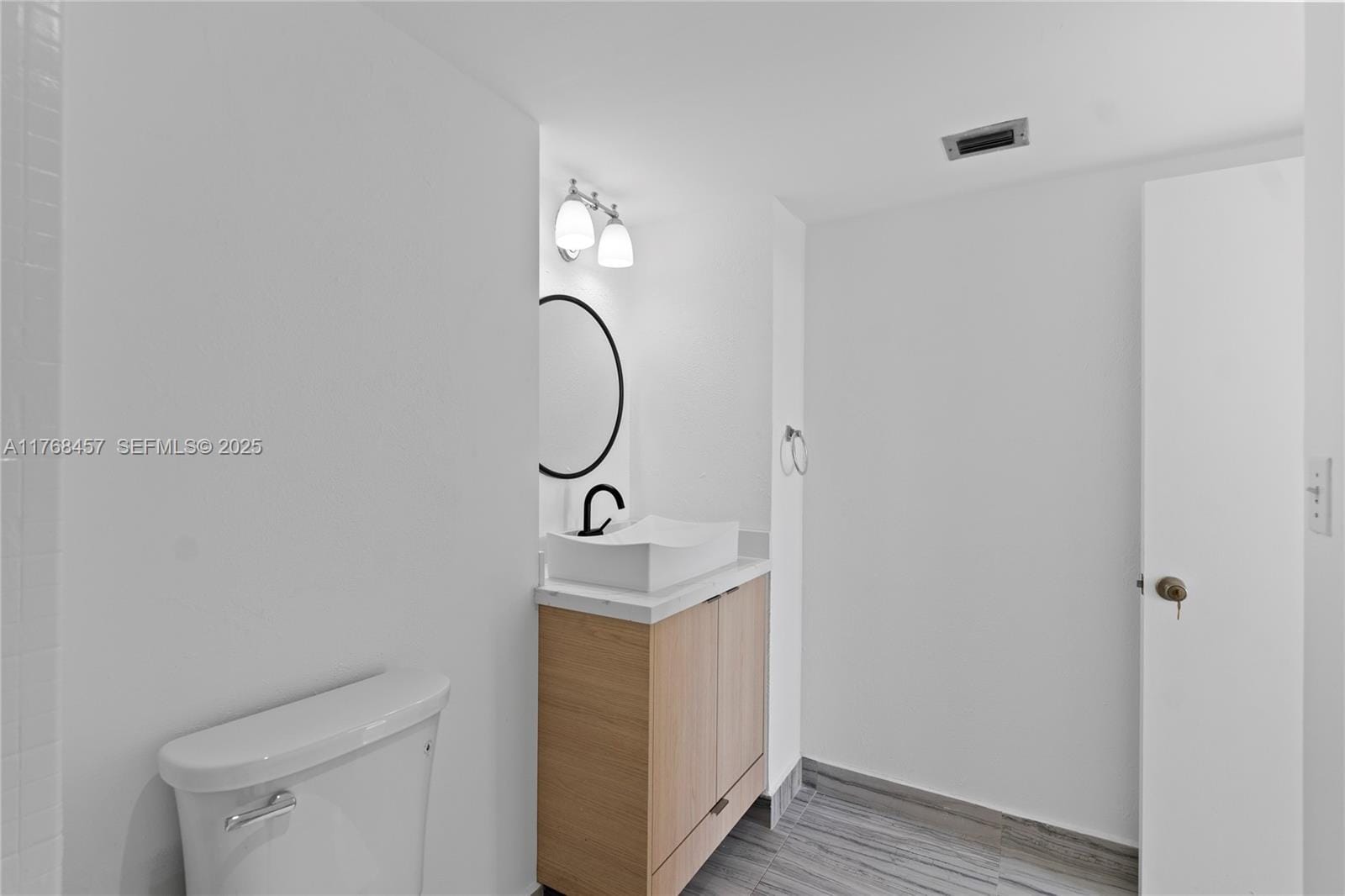 20505 E Country Club Drive 434, Aventura, FL 33180 photo 22