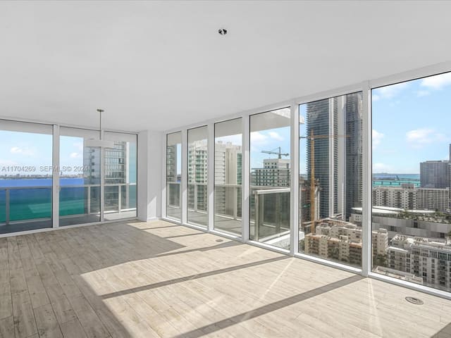600 NE 27th Street 2505, Miami, FL 33137