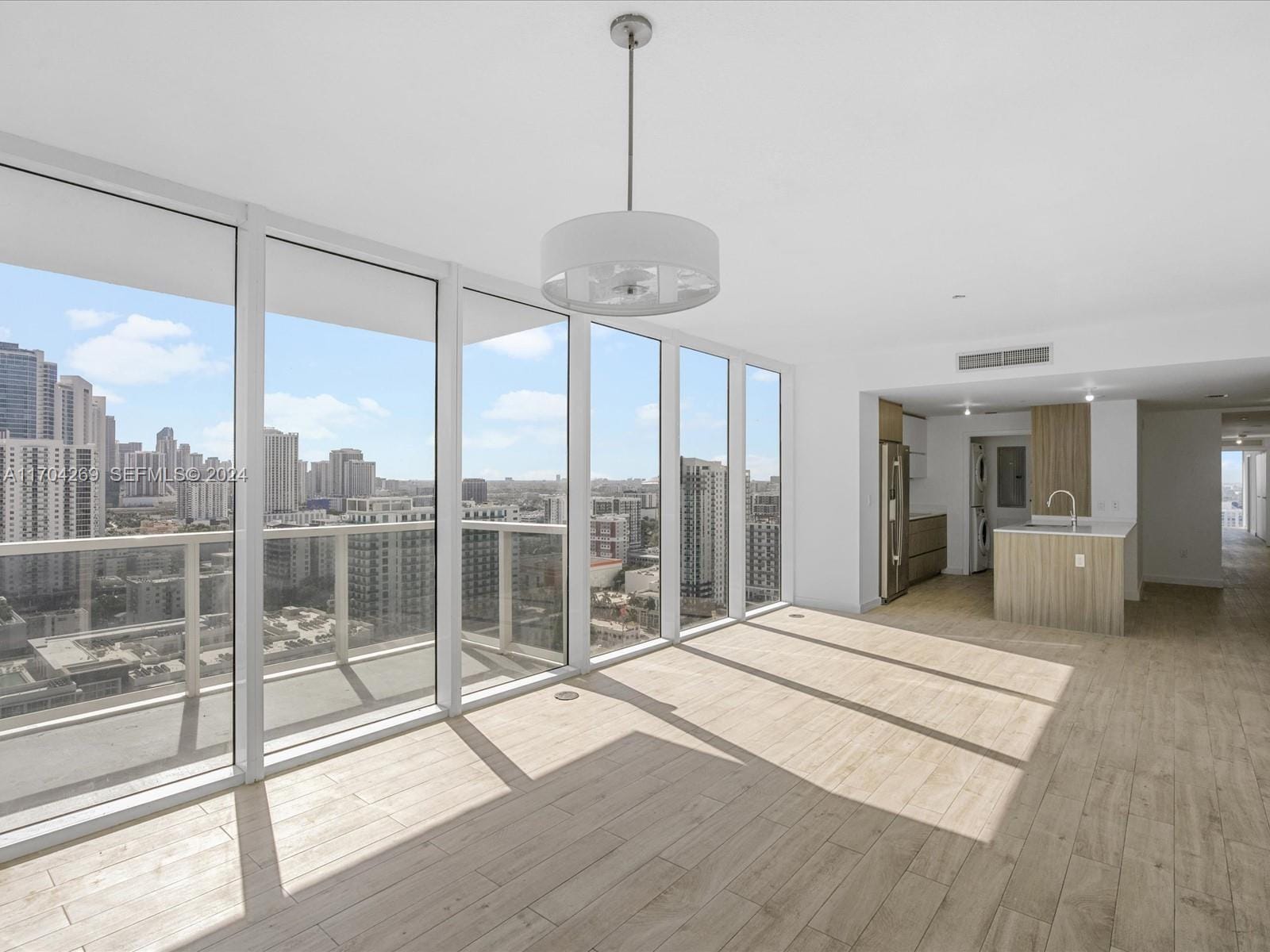 600 NE 27th Street 2505, Miami, FL 33137 photo 3