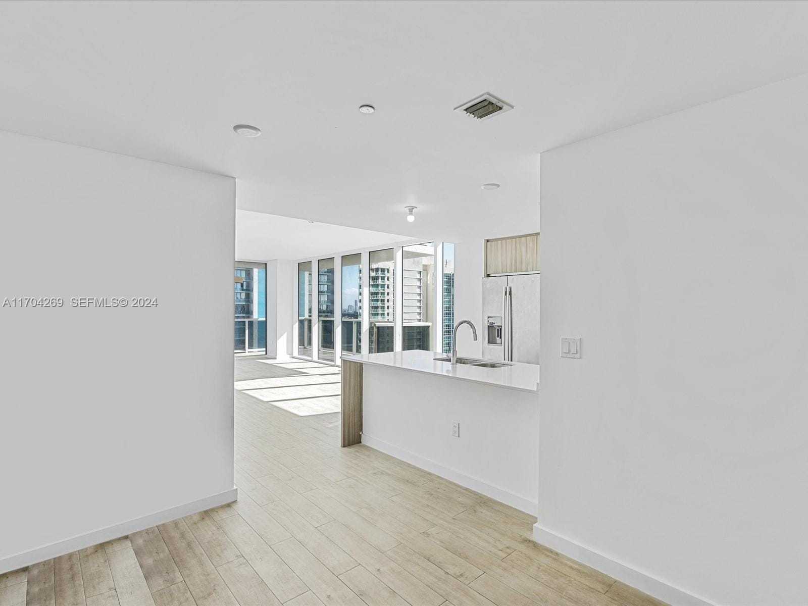 600 NE 27th Street 2505, Miami, FL 33137 photo 6