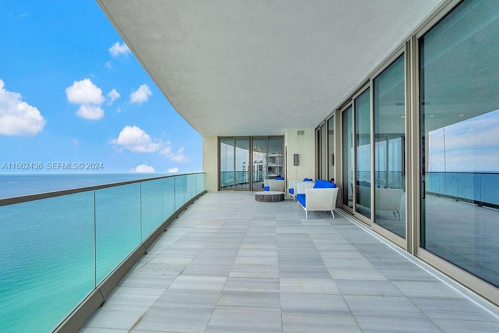 17901 Collins Avenue 4005, Sunny Isles Beach, FL 33160 photo 12