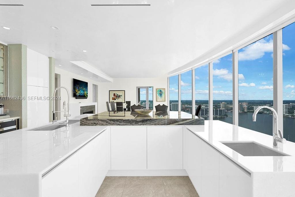 17901 Collins Avenue 4005, Sunny Isles Beach, FL 33160 photo 14