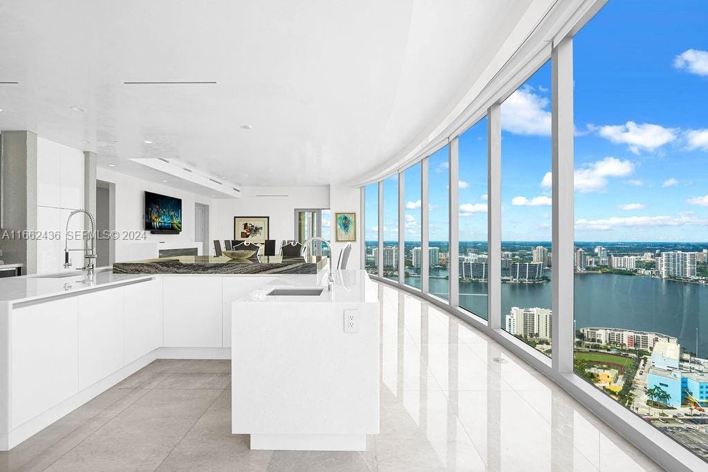 17901 Collins Avenue 4005, Sunny Isles Beach, FL 33160 photo 15