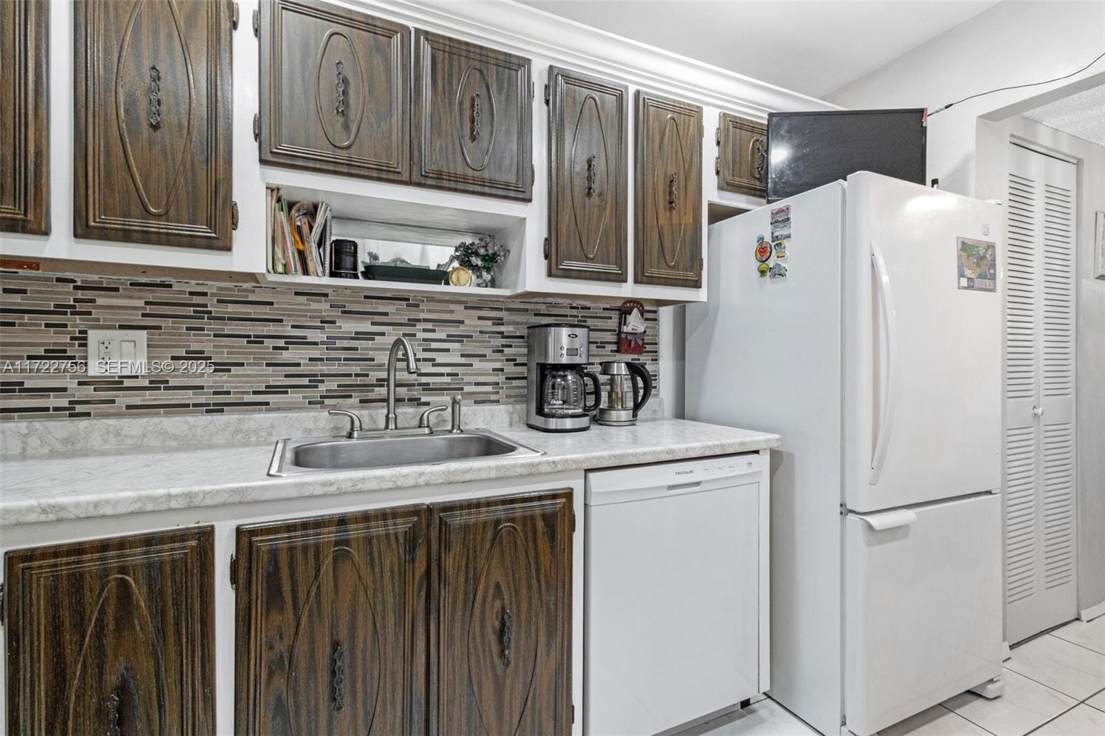 4000 NW 44th Avenue 205 — photo 4