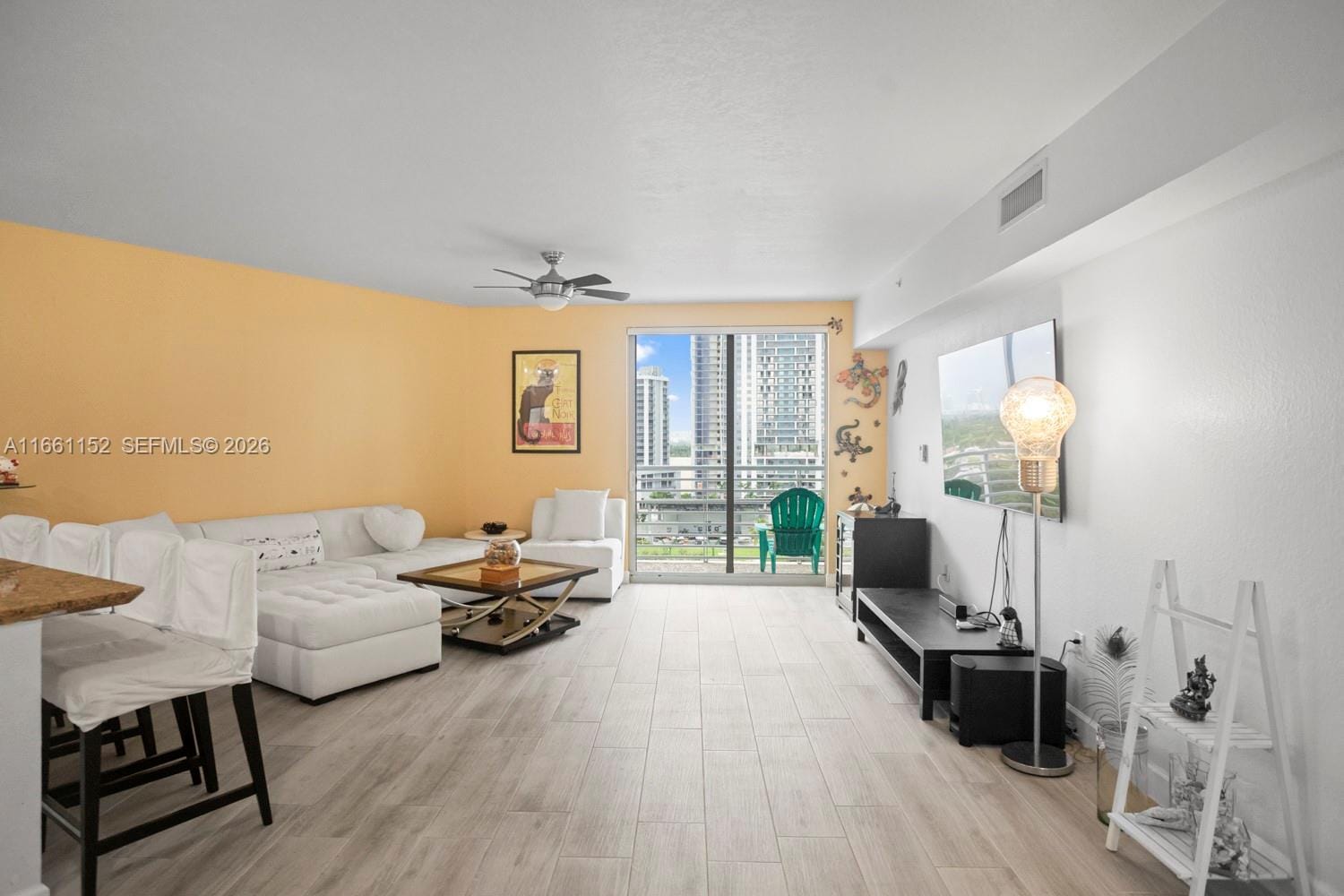 1830 Radius Drive 1024 — photo 12