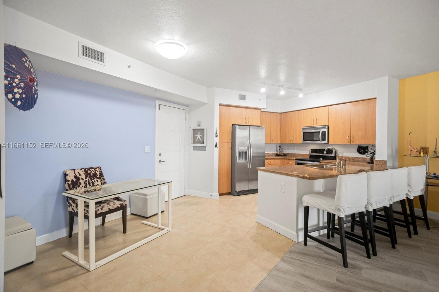 1830 Radius Drive 1024 — photo 7