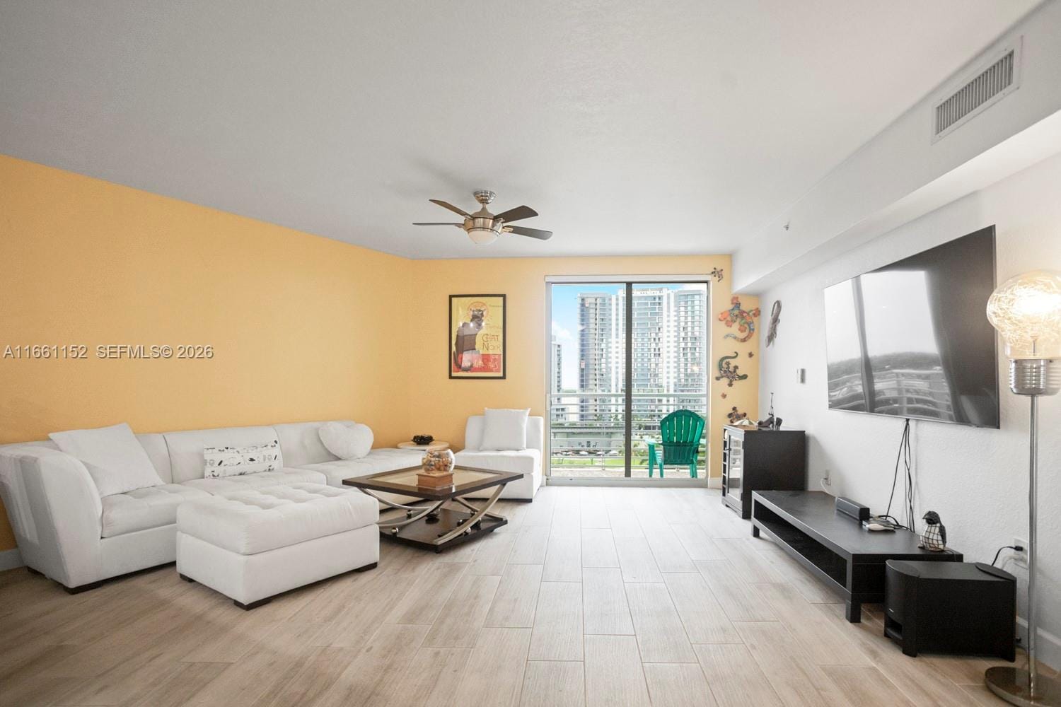 1830 Radius Drive 1024 — photo 10