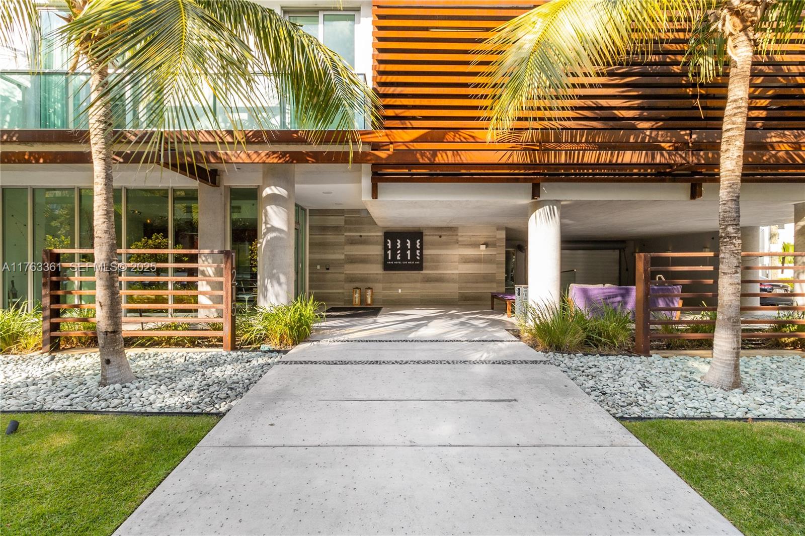 1215 W Ave 203 203, Miami Beach, FL 33139, Miami Beach