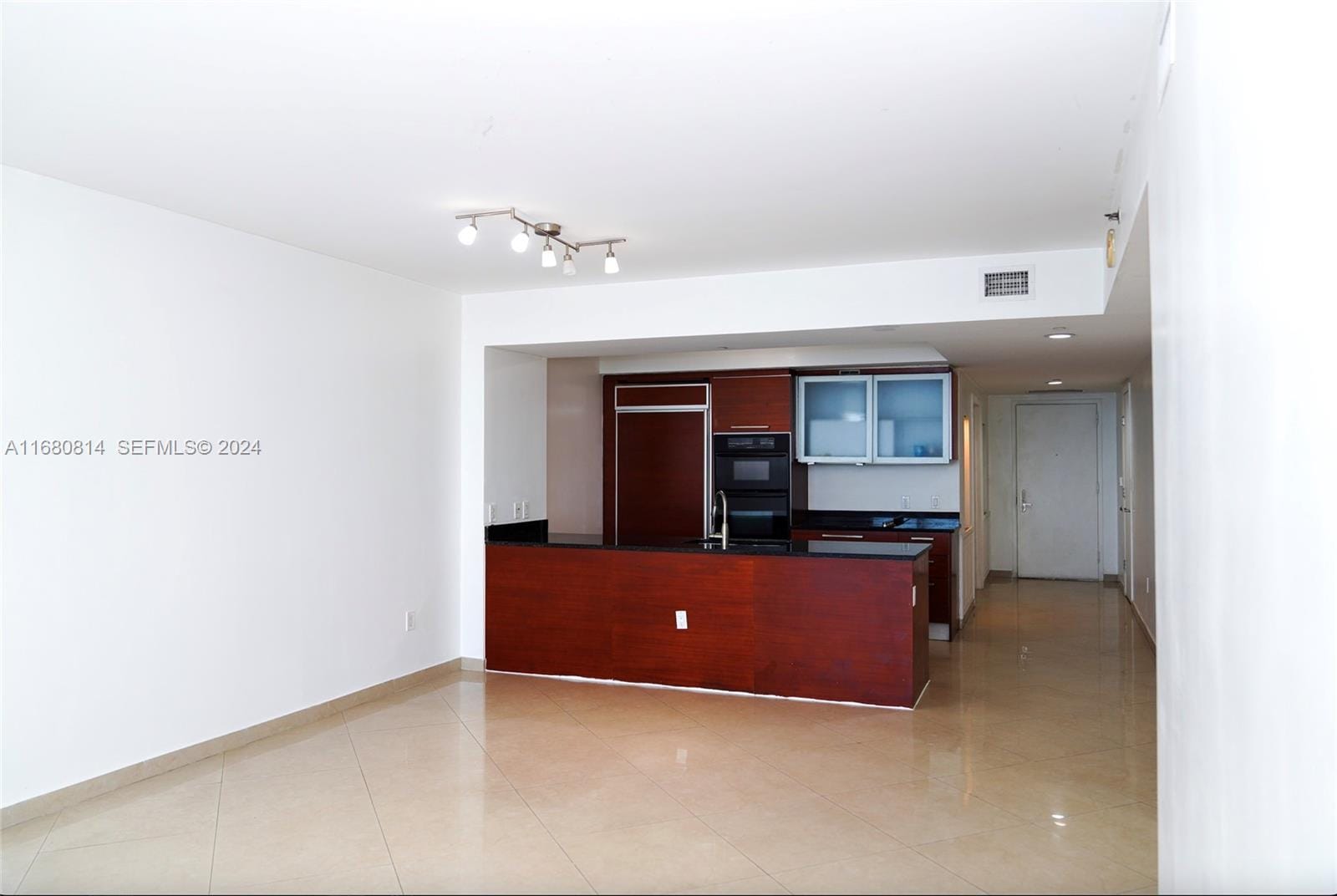 1830 S Ocean Drive 4711 — photo 2