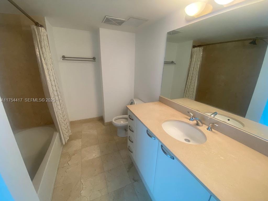 2101 Brickell Avenue 1401 — photo 7