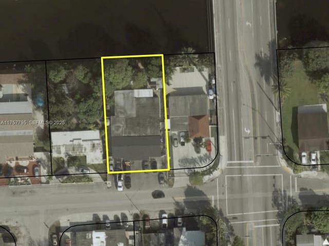 3211 NW 106th Street, Miami, FL 33147