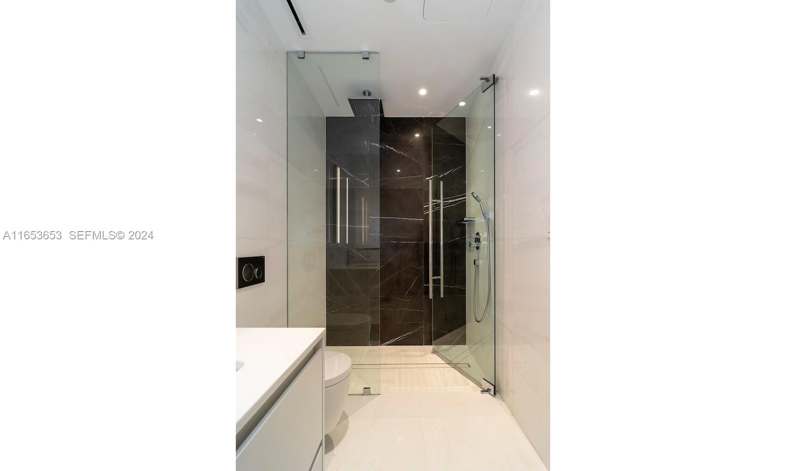 300 Biscayne Blvd Way 902, Miami, FL 33131 photo 29