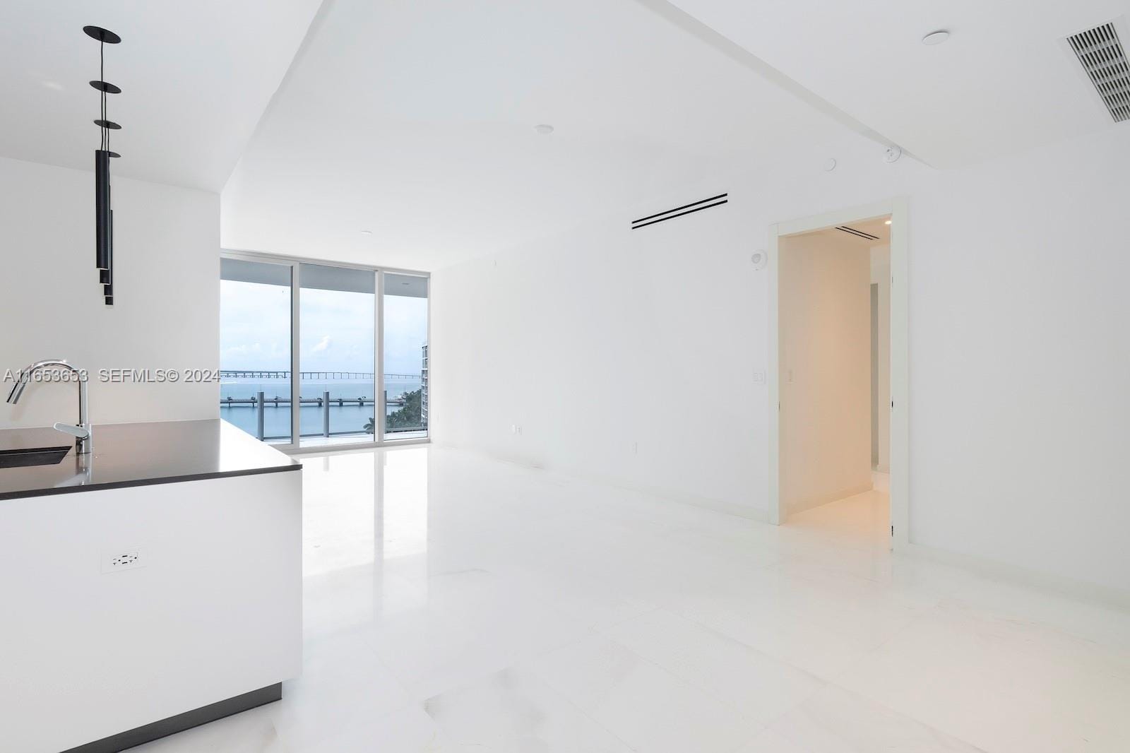300 Biscayne Blvd Way 902, Miami, FL 33131 photo 8