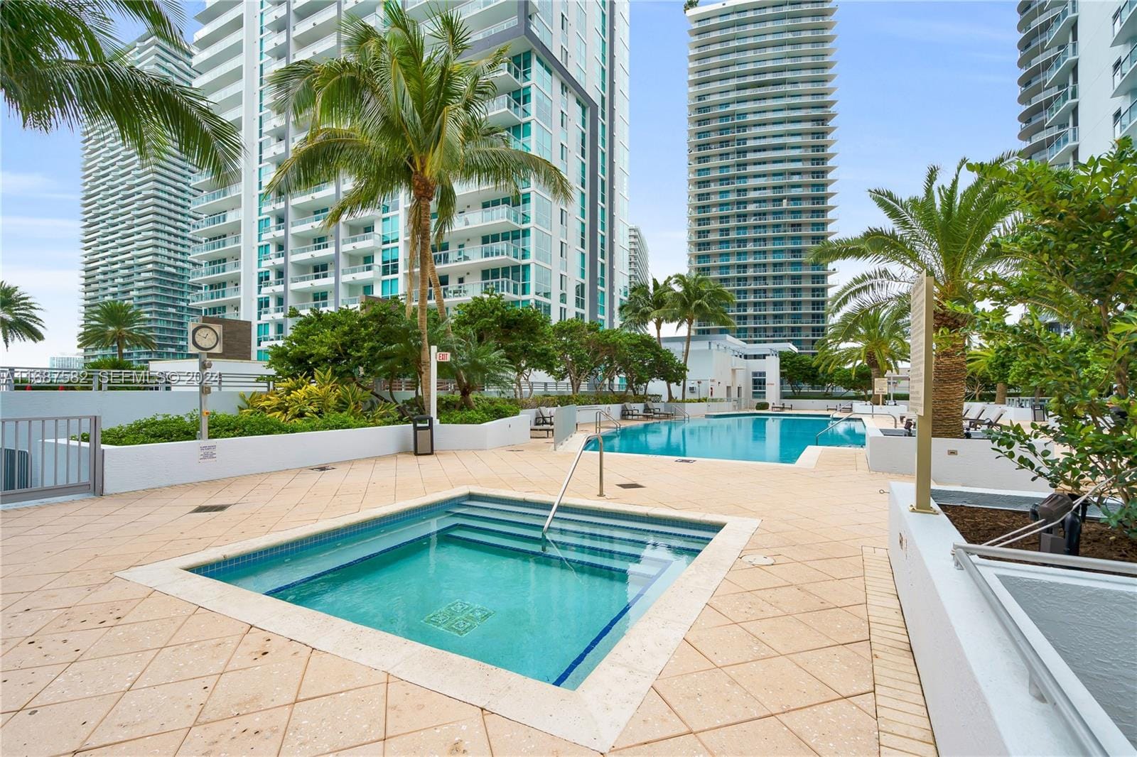 1060 Brickell Avenue 409, Miami, FL 33131 photo 20