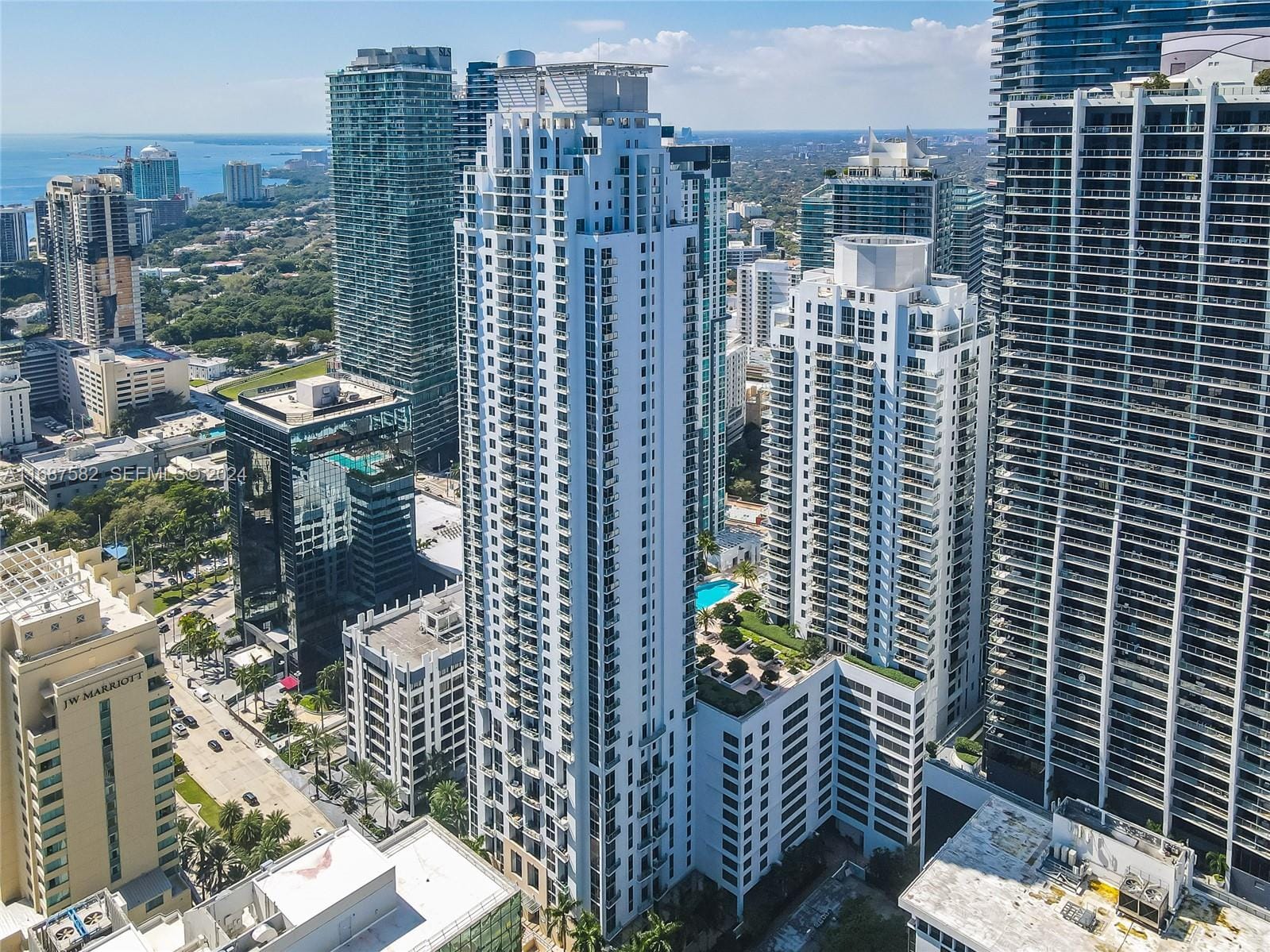 1060 Brickell Avenue 409, Miami, FL 33131 photo 24