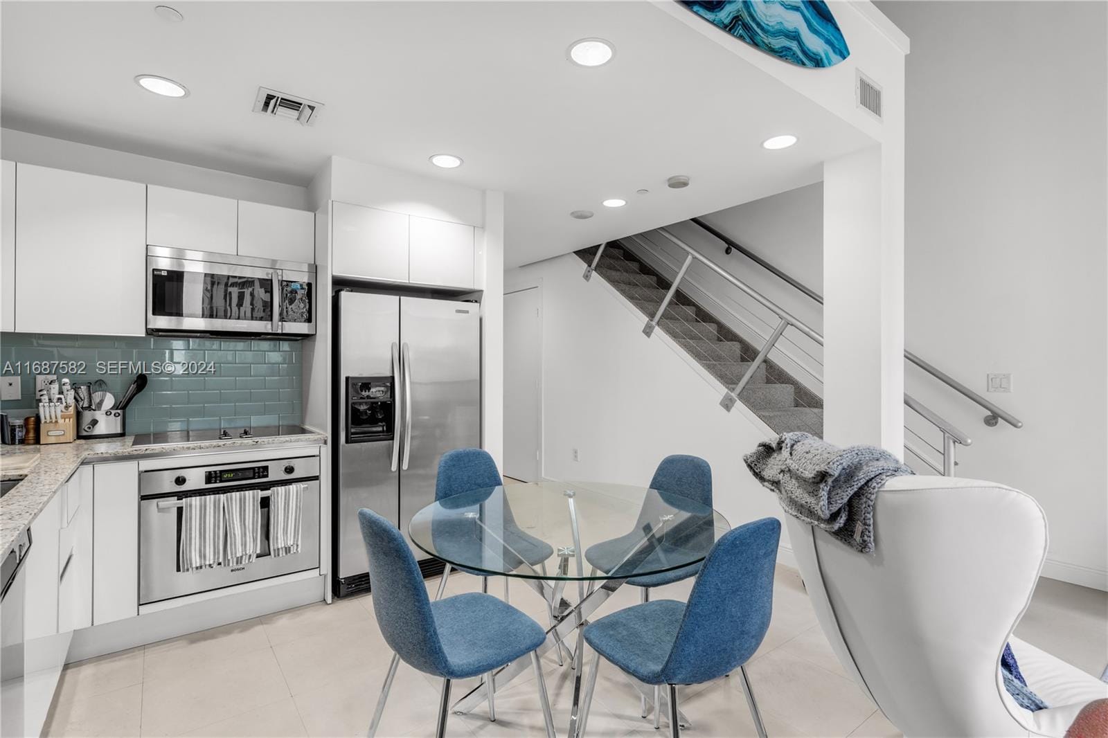 1060 Brickell Avenue 409, Miami, FL 33131 photo 6