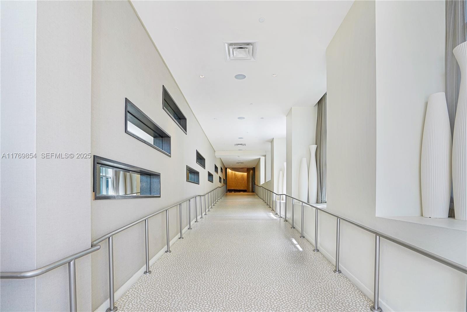 4401 Collins Avenue 1017, Miami Beach, FL 33140 photo 24