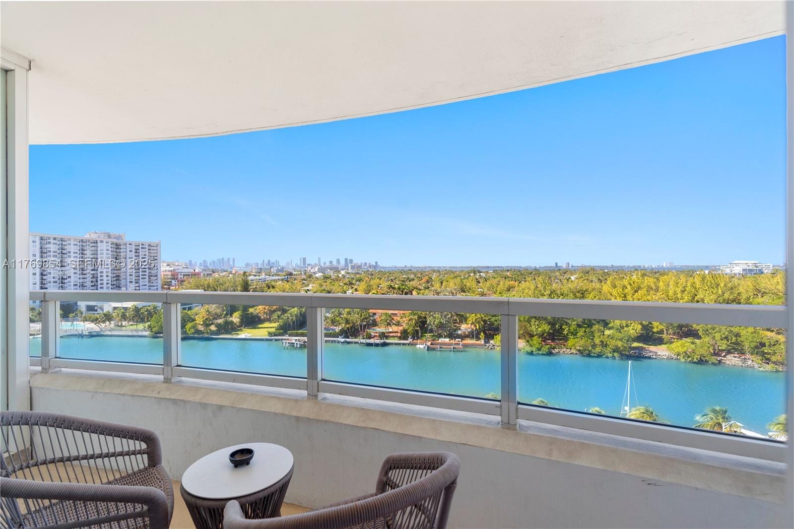4401 Collins Avenue 1017 — photo 5