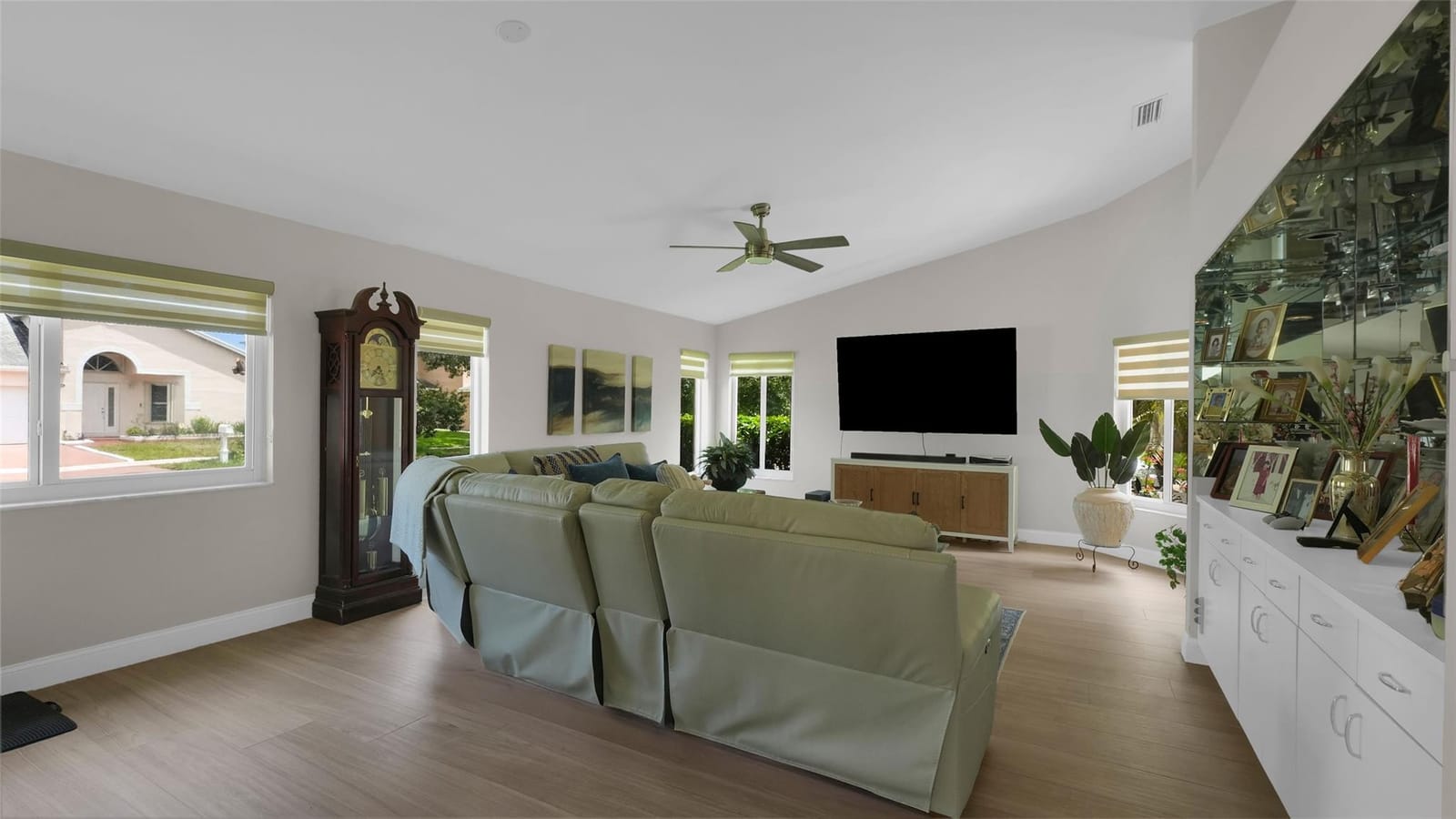 9581 Boulder Street — photo 5
