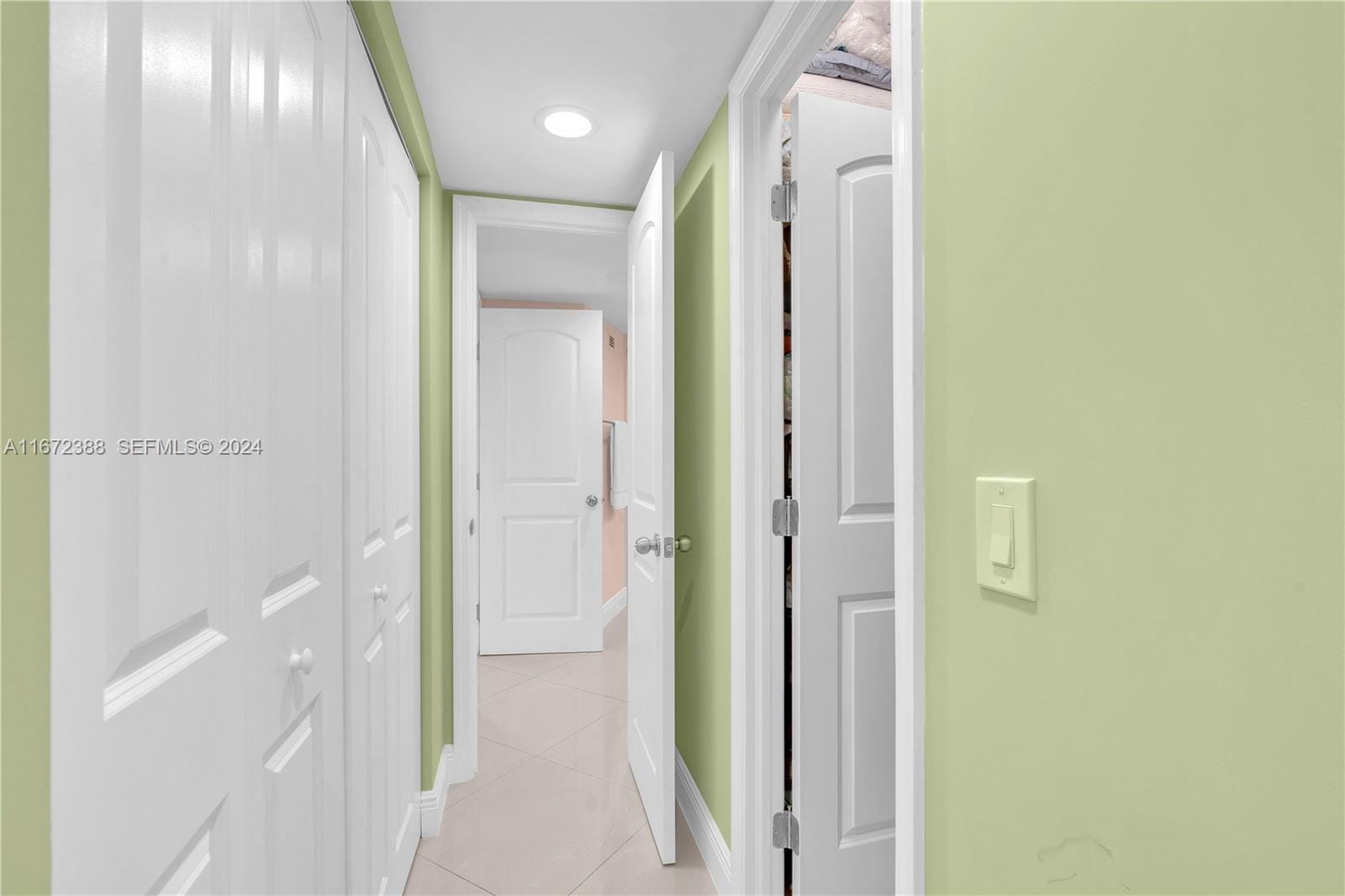 1301 NE Miami Gardens Drive 1225W — photo 11