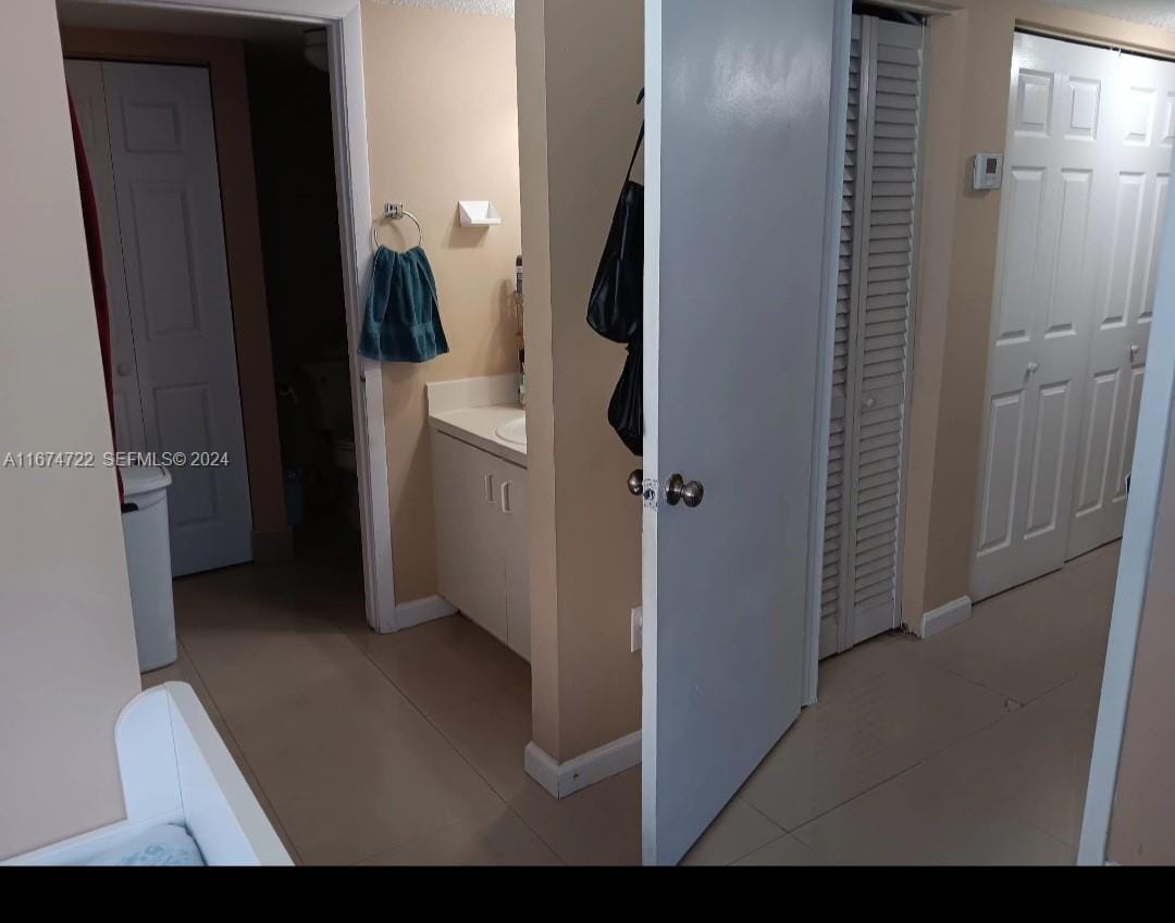 18870 NW 57th Avenue 108, Hialeah, FL 33015 photo 13