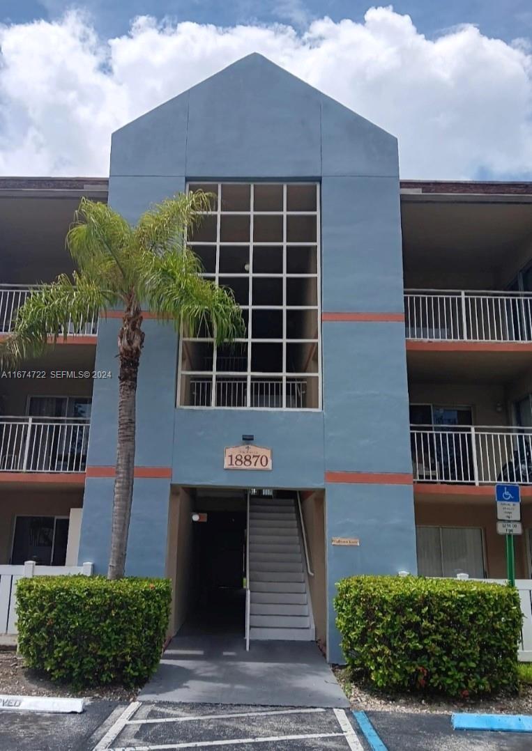 18870 NW 57th Avenue 108, Hialeah, FL 33015, Hialeah