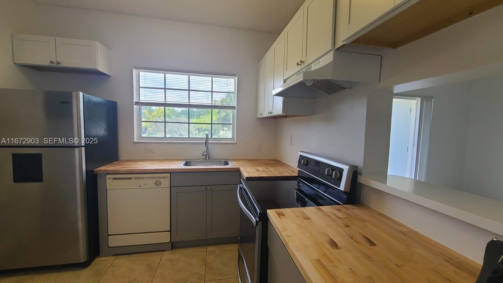 800 Cypress Park Way P1, Deerfield Beach, FL 33064 photo 2