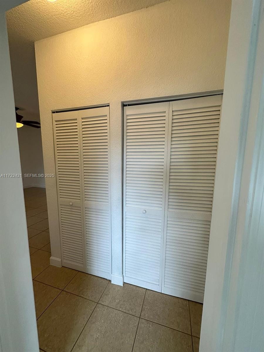 2589 NE 4th Street 205 — photo 5