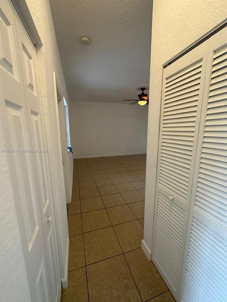 2589 NE 4th Street 205 — photo 8
