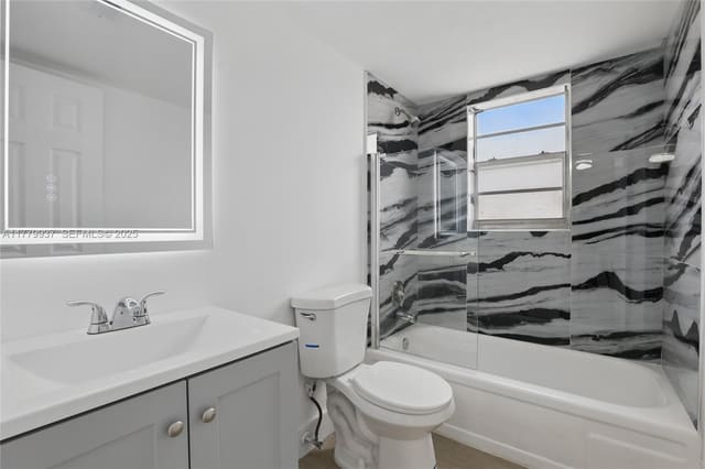 8540 N Sherman Circle 408, Lakeshore At University, Miramar, FL