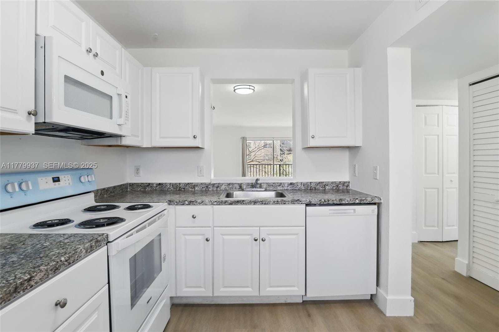 8540 N Sherman Circle 408, Miramar, FL 33025 photo 27