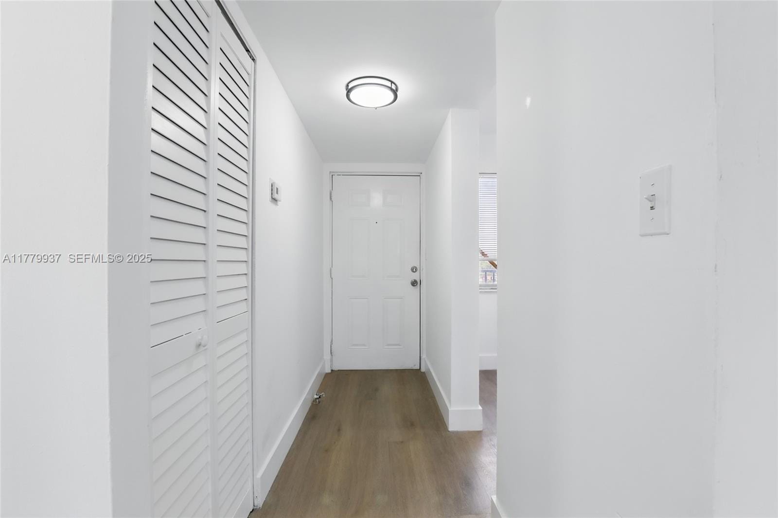 8540 N Sherman Circle 408 — photo 6