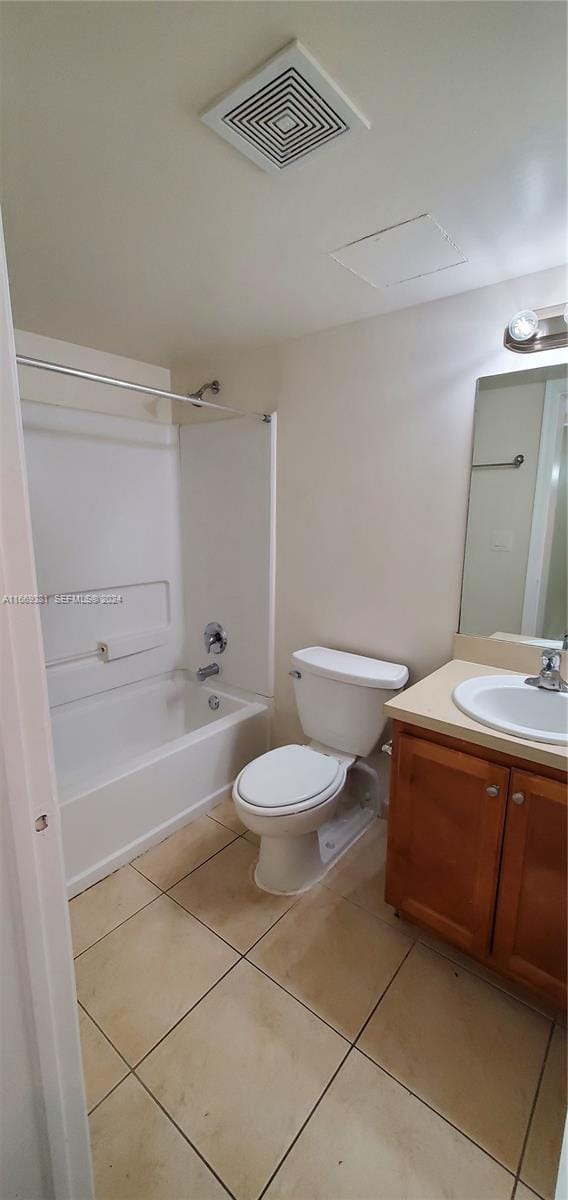 215 Lake Pointe Drive 210, Oakland Park, FL 33309 photo 7