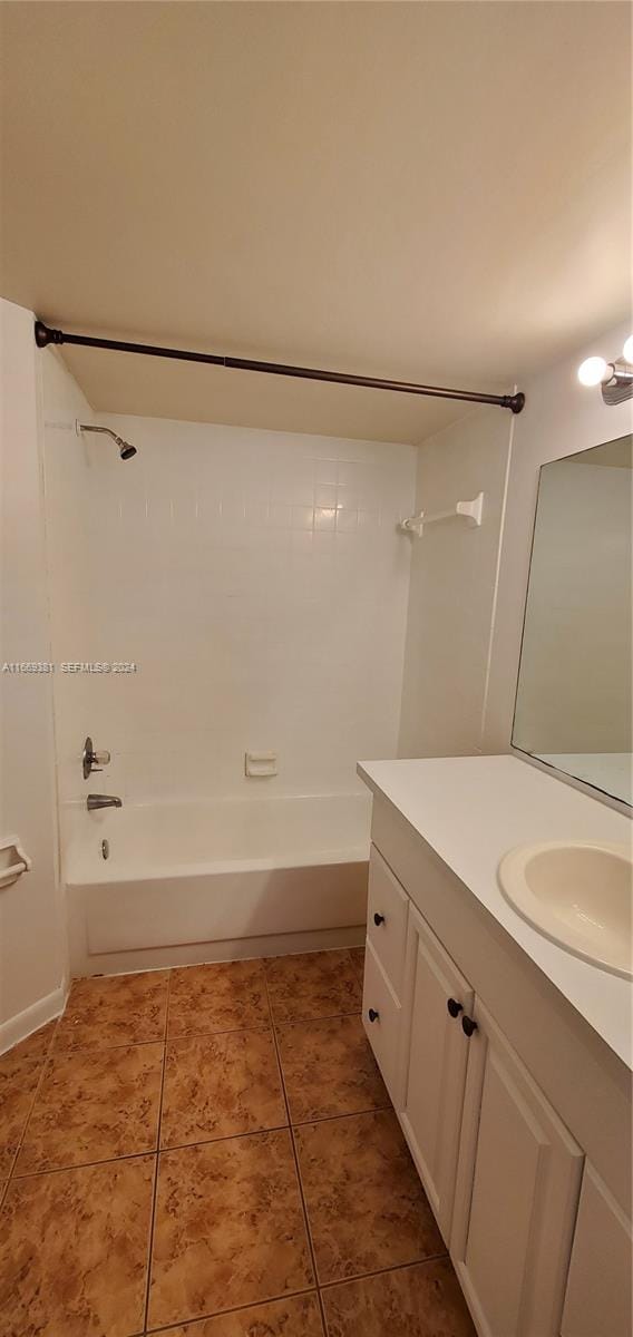 215 Lake Pointe Drive 210, Oakland Park, FL 33309 photo 8