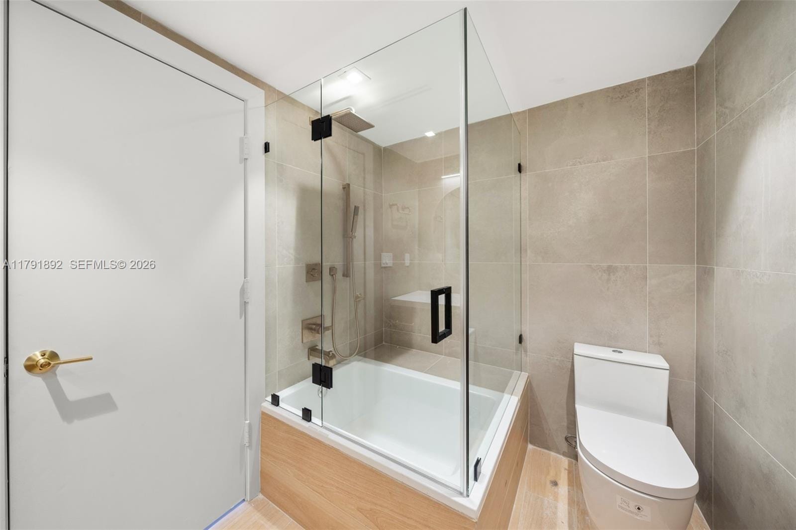 5255 Collins Avenue 2J, Miami Beach, FL 33140 photo 11