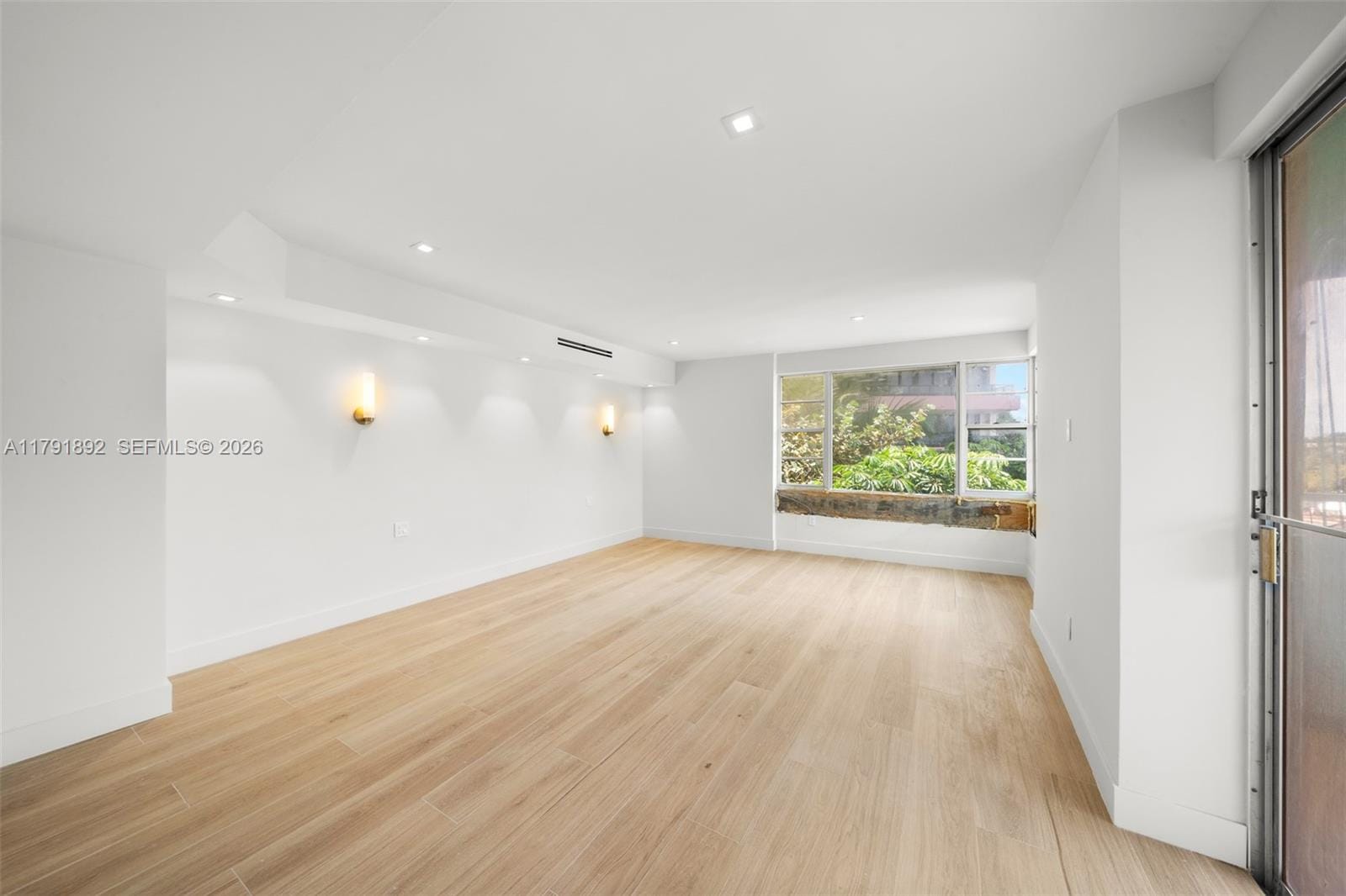 5255 Collins Avenue 2J, Miami Beach, FL 33140 photo 7