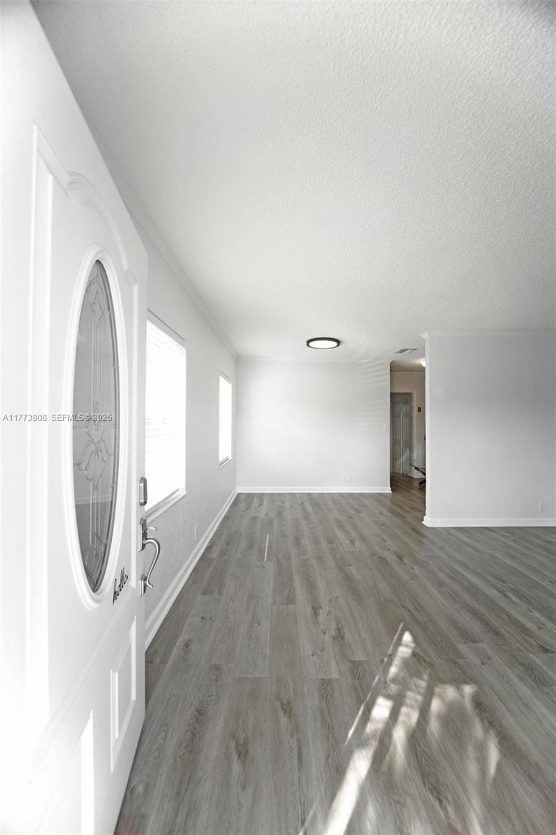 621 Hudson Road — photo 3