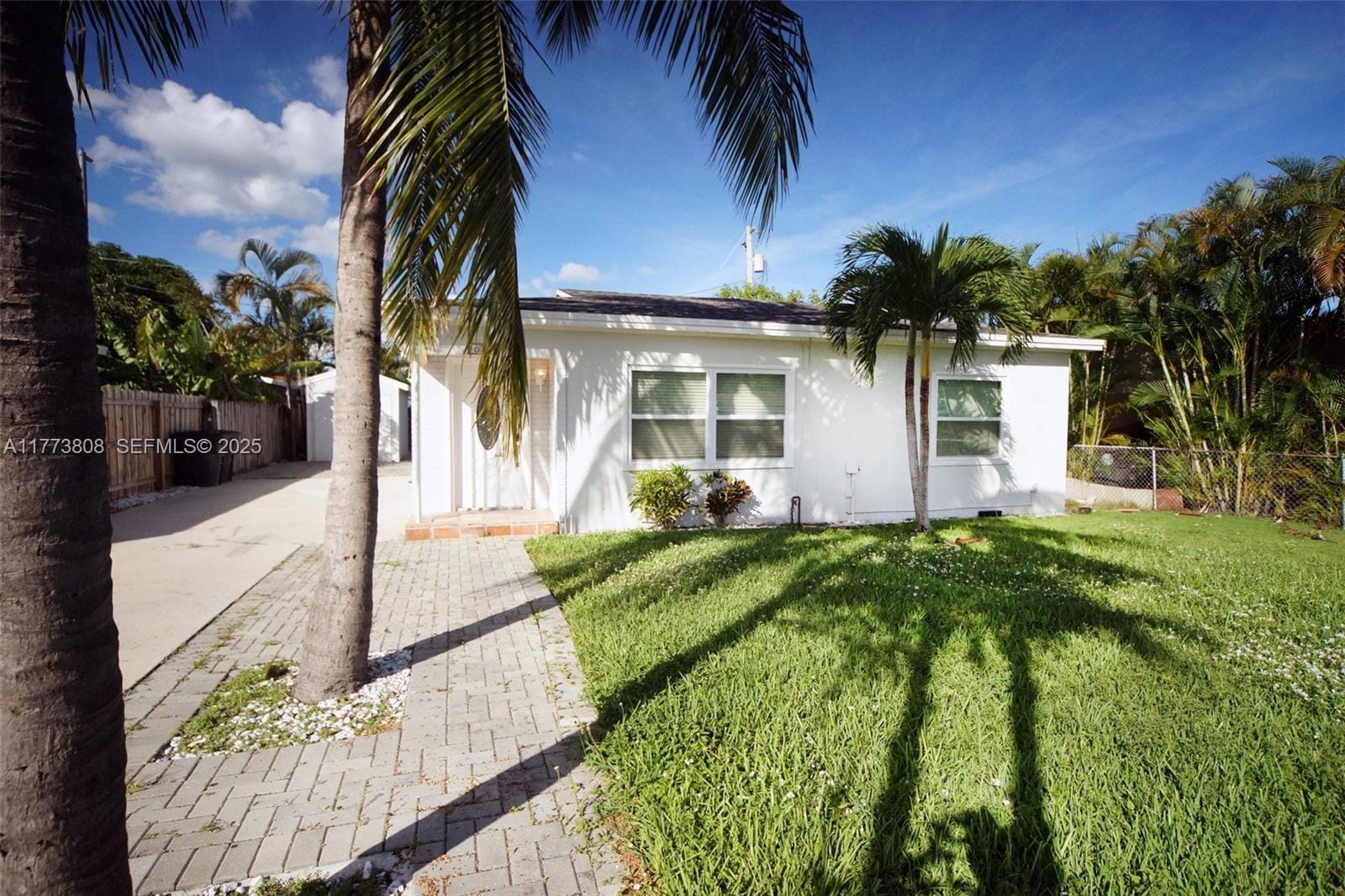 621 Hudson Road, West Palm Beach, FL 33405 photo 25
