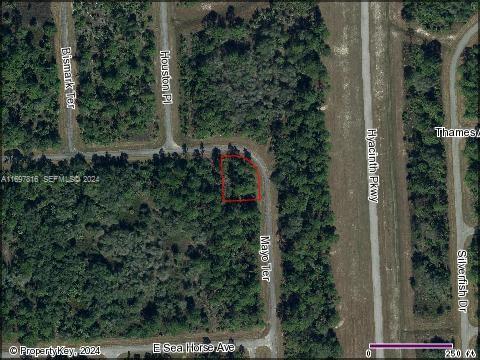 319 James Irwin Terr, Banyan Village, LaBelle, FL 33935, Labelle