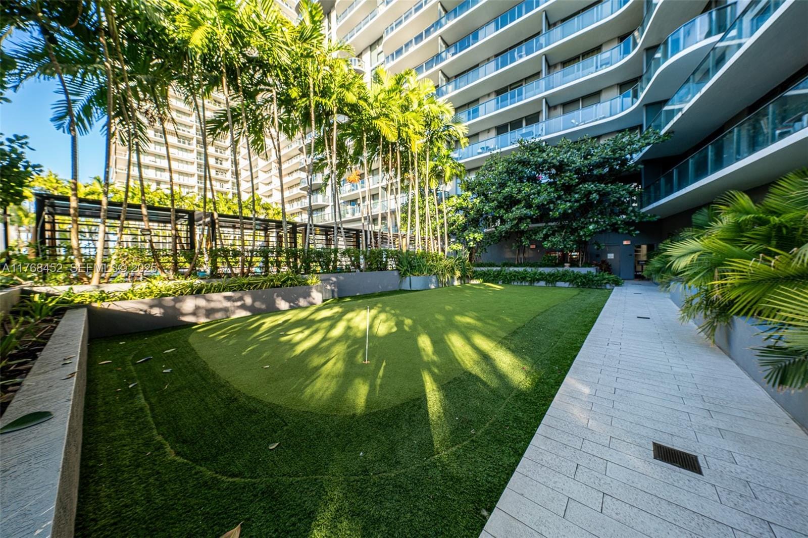 121 NE 34th Street 2805, Miami, FL 33137 photo 26