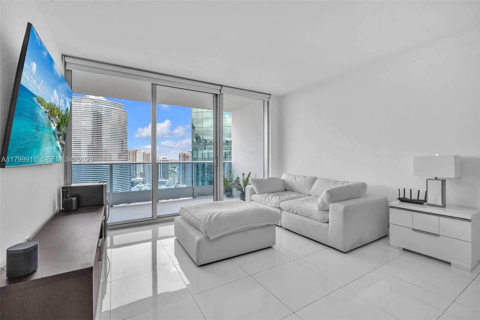 200 Biscayne Boulevard Way 4012 — photo 2