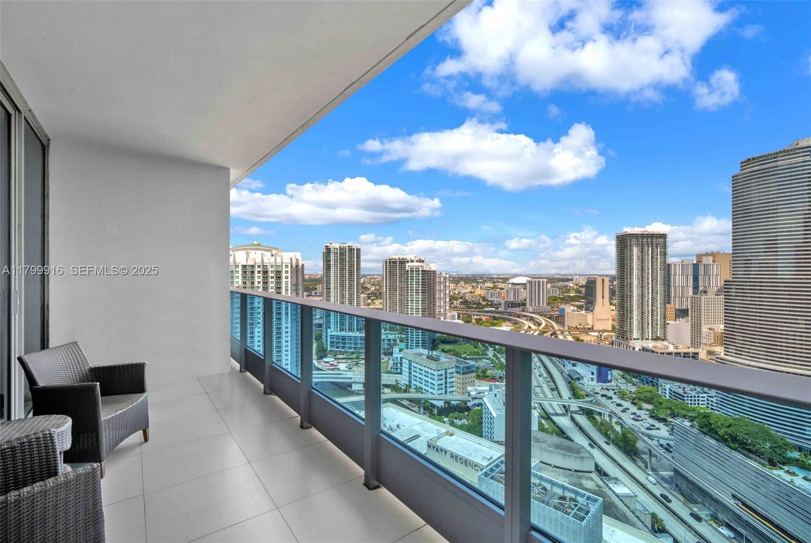 200 Biscayne Boulevard Way 4012, Miami, FL 33131 photo 14