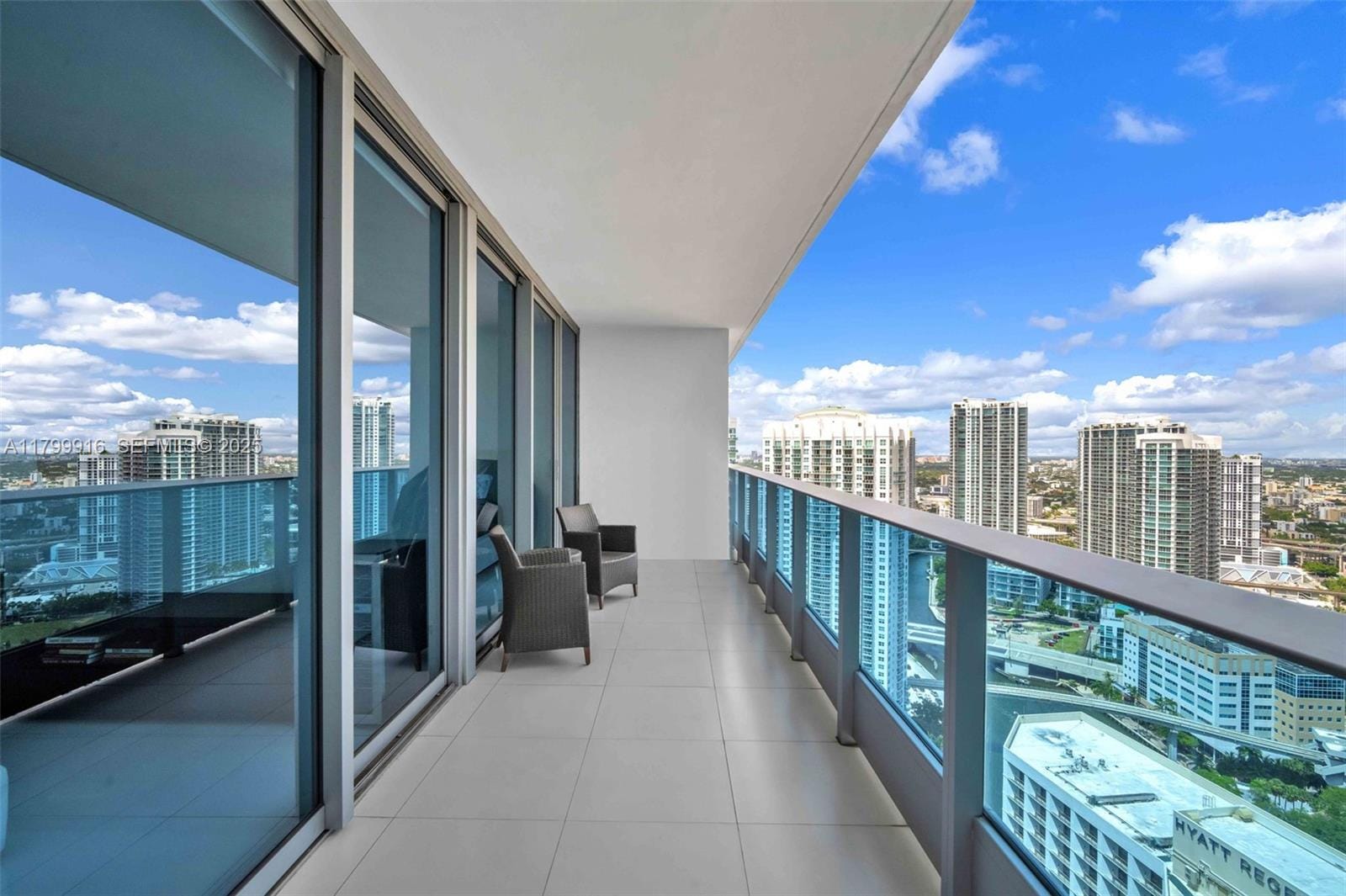 200 Biscayne Boulevard Way 4012, Miami, FL 33131 photo 15