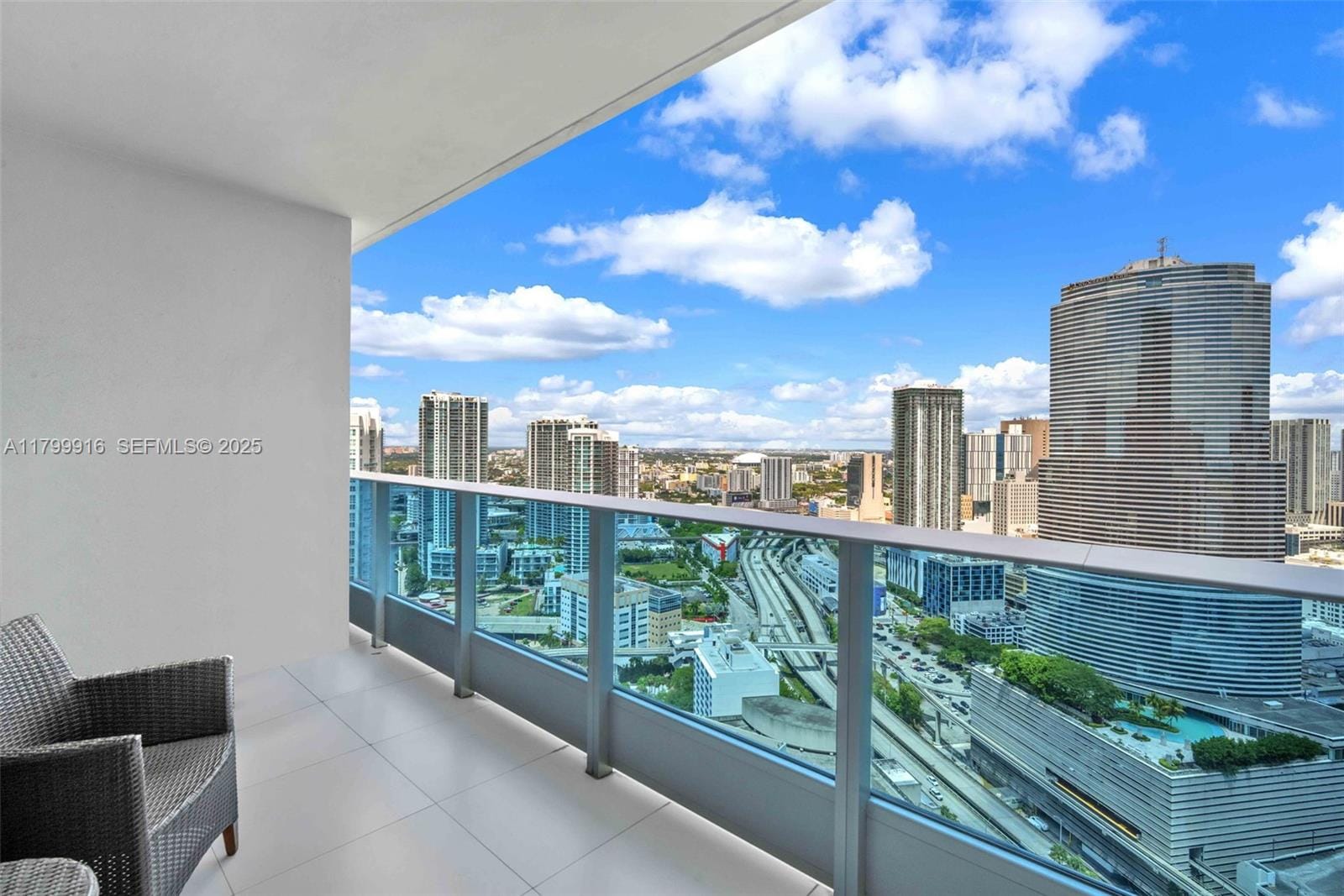 200 Biscayne Boulevard Way 4012, Miami, FL 33131 photo 16