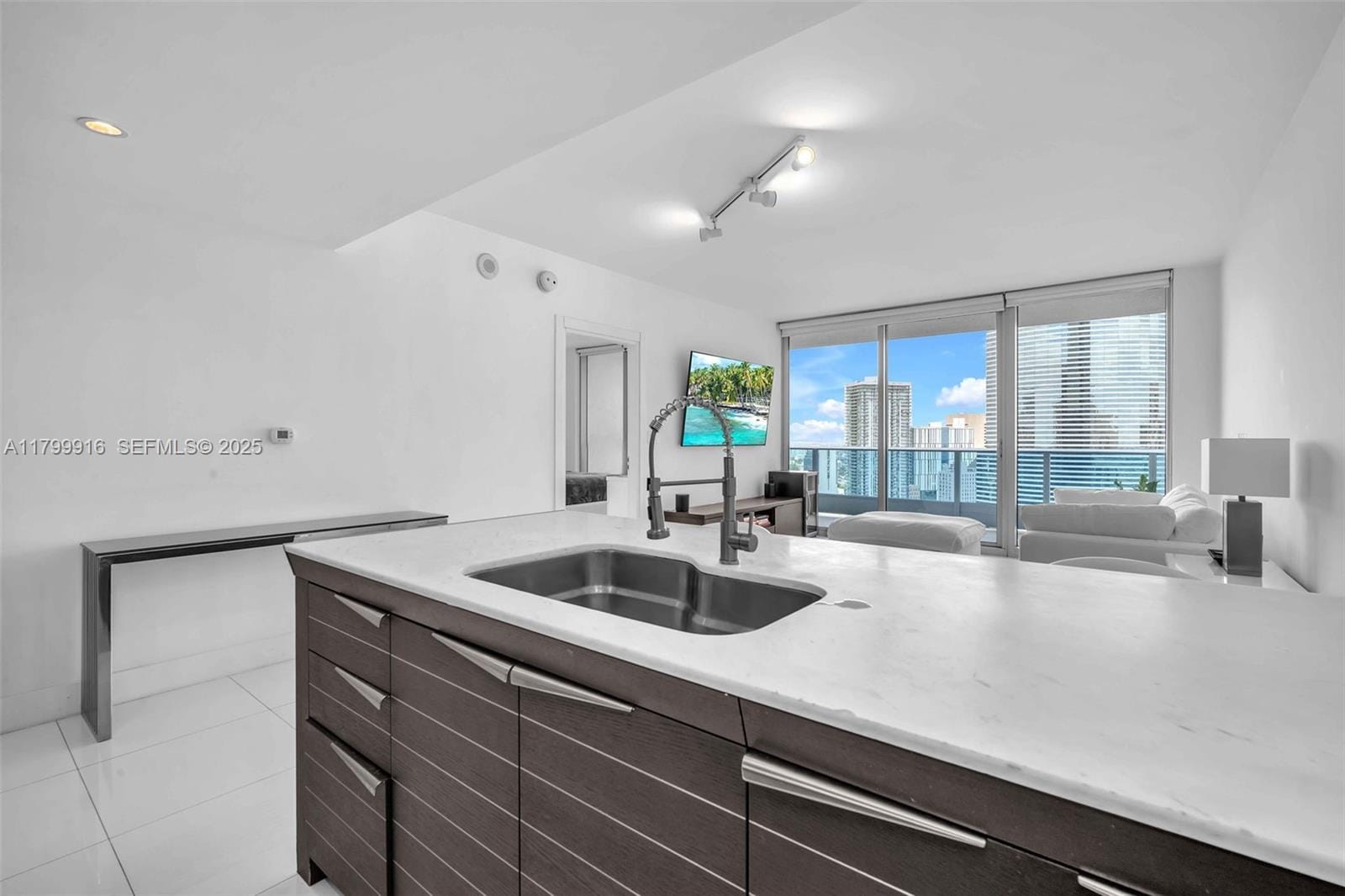 200 Biscayne Boulevard Way 4012 — photo 6