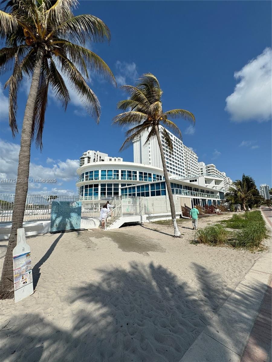 5445 Collins Avenue 1520, Miami Beach, FL 33140 photo 28