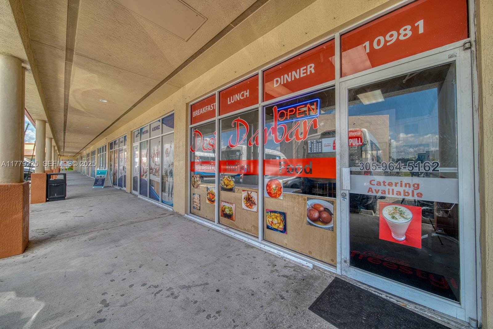 Fully-Equipped Take-Out Restaurant Off Of The & 186th Turnpike, Cutler Bay, FL 33157