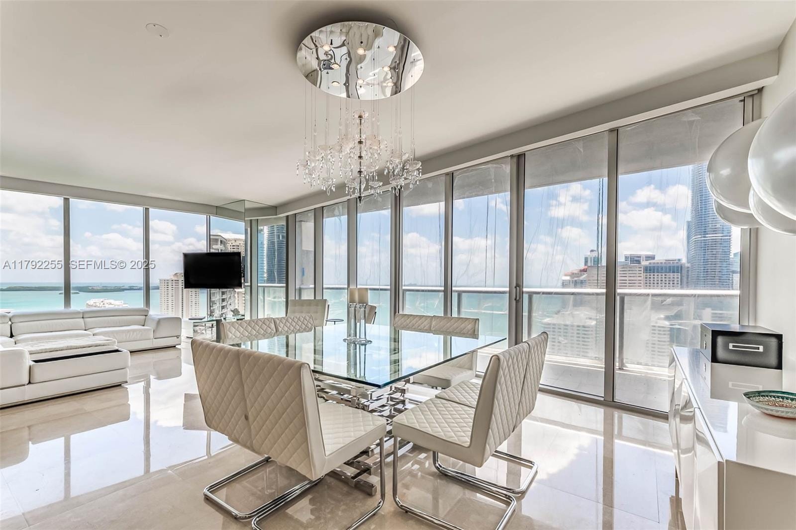 495 Brickell Avenue 2801 — photo 5