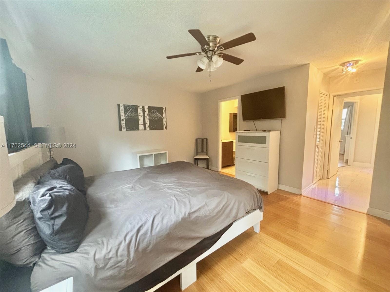 1445 Atlantic Shores Boulevard 102, Hallandale Beach, FL 33009 photo 15