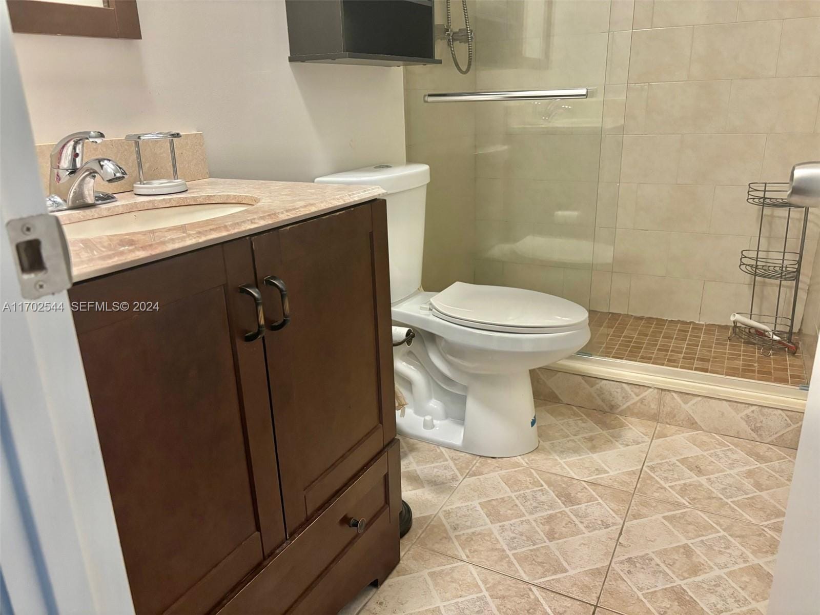 1445 Atlantic Shores Boulevard 102, Hallandale Beach, FL 33009 photo 17